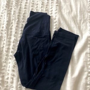 lulu Align Cropped Navy idk inches 21 inches
